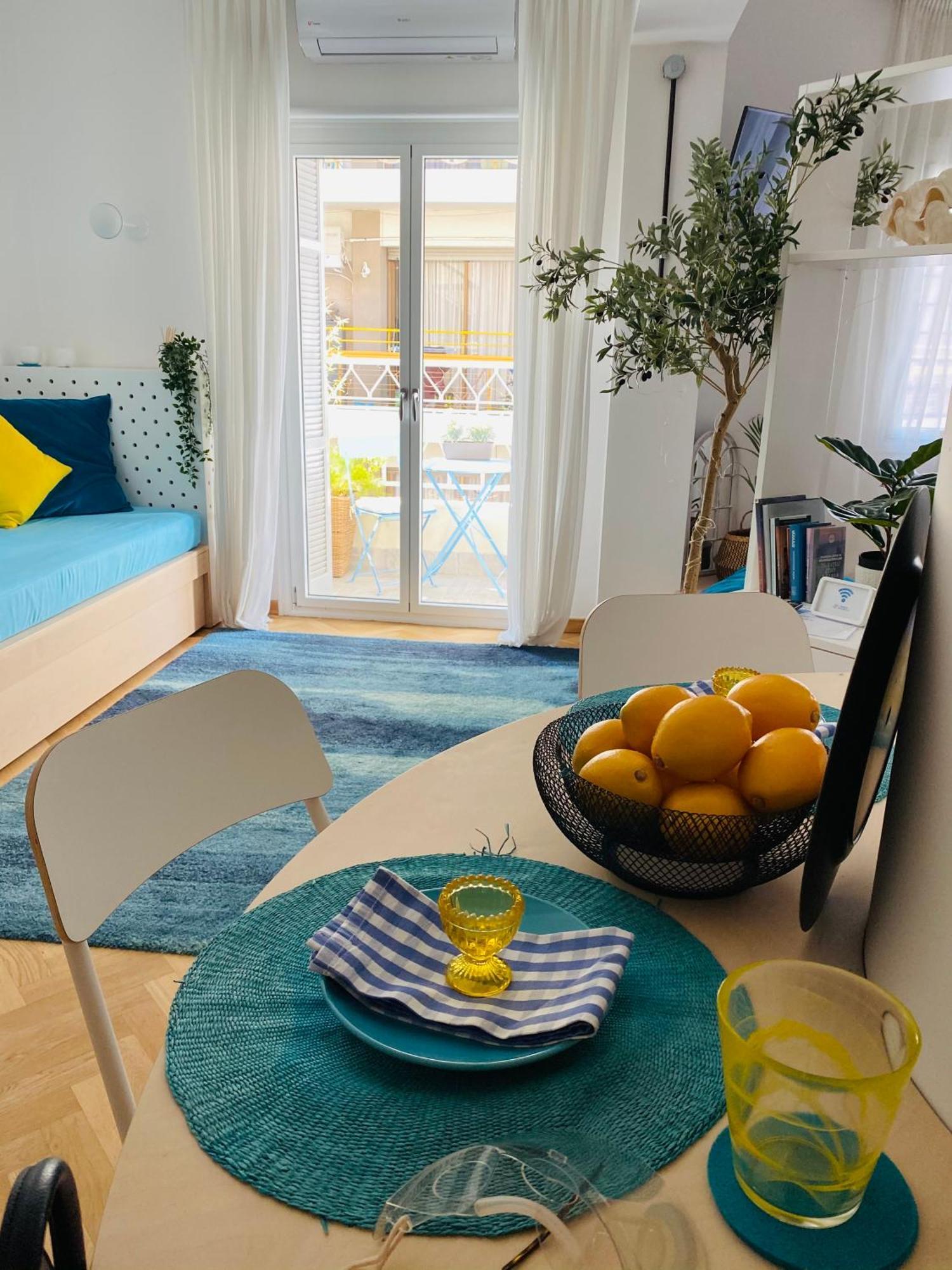 Blue City Center Boutique Apartment เทสซาโลนิกิ ภายนอก รูปภาพ